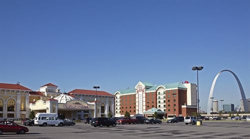 Casino Queen Hotel Saint Louis Bagian luar foto